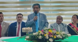 Con aplausos y una profunda gratitud, el 23 de abril se celebraron los 40 años de gestión de Pedro Morales al frente de la Cooperativa de Ahorro y Crédito Riobamba Ltda.