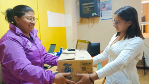 El Ministerio de Inclusión Económica y Social (MIES), a través de su Dirección Distrital Chambo - Riobamba, habilitó un punto de donación en la provincia de Chimborazo con el objetivo de recolectar ayuda para los damnificados del sismo registrado el pasado viernes 25 de abril en Esmeraldas.