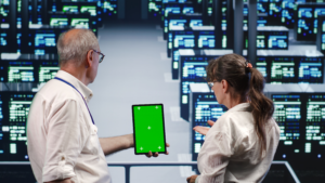 En el Día de la Tierra nos complace recordar a nuestra industria y a nuestros clientes el papel de los centros de datos para impulsar la transformación digital y la innovación que define nuestras vidas modernas, así como la importancia de desarrollar estrategias para su crecimiento sostenible y esforzarse por limitar su impacto medioambiental.