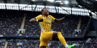 En una liga tan exigente como la Premier League, donde los ciclos suelen ser breves, alcanzar los 100 partidos con un mismo club no es una hazaña menor.