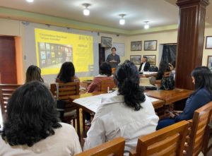 El I Encuentro de Maestros Cinéfilos, parte del XI Festival Infantil-Juvenil Wawas al Cine, reunió a 28 docentes de Riobamba, Ambato y Latacunga con el propósito de integrar el lenguaje cinematográfico en sus prácticas educativas.