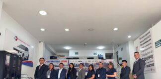 “Automotores Latina”, empresa riobambeña concesionaria de vehículos fue fundada el 23 de octubre del 2020, con la finalidad de cumplir el sueño de miles de personas de adquirir un vehículo nuevo o usado y con un financiamiento acorde a su presupuesto, por tal motivo, han sido decenas de clientes satisfechos que han recibido sus vehículos durante los cuatro años de existencia de la empresa a nivel local y nacional.