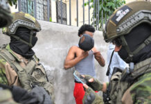 El presidente Daniel Noboa ha puesto en marcha un ambicioso proyecto legal que refuerza el enfoque punitivo del Estado en su lucha contra el crimen organizado, con reformas al Código Orgánico Integral Penal (COIP) que evocan al sistema de seguridad implementado por Nayib Bukele en El Salvador.