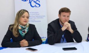 El Ministerio de Trabajo oficializó el impedimento legal para que Augusto Verduga, exvocal del Consejo de Participación Ciudadana y Control Social (CPCCS), pueda ejercer cargos públicos, tras la ratificación de una sentencia del Tribunal Contencioso Electoral (TCE) en enero de 2025.