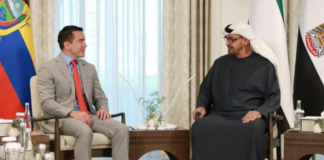 El presidente de Ecuador, Daniel Noboa, mantuvo un encuentro con Mohamed bin Zayed Al Nahyan, presidente de Emiratos Árabes Unidos, en el Palacio Al Shati, en Abu Dabi, este 30 de abril de 2025.