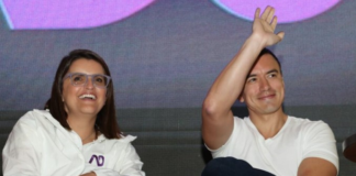 El Consejo Nacional Electoral (CNE) proclamó este sábado 10 de mayo de 2025 los resultados oficiales de la segunda vuelta presidencial, en la que el binomio Daniel Noboa -María José Pinto se impuso con el 55,63 % de los votos frente al 44,37 % obtenidos por Luisa González, candidata de Revolución Ciudadana.