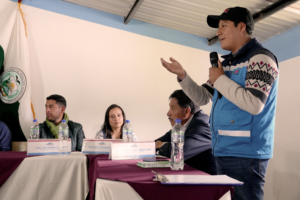 El pasado 6 de mayo, la comunidad de Guangras, ubicada en la parroquia Achupallas del cantón Alausí, fue sede de una sesión extraordinaria de la Comisión de Límites, convocada para analizar el avance del Proyecto de Ley de Fijación de Límites Territoriales.