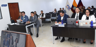 Una denuncia de proselitismo político podría costarle el cargo al prefecto de Chimborazo, Hermel Tayupanda. La audiencia oral única, llevada a cabo el 29 de mayo en el Tribunal Contencioso Electoral (TCE), se convirtió en el escenario donde se confrontaron pruebas, alegatos y acusaciones que presuntamente involucran directamente al funcionario con la promoción electoral de un candidato afín a su partido, Izquierda Democrática.
