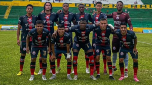 La Federación Ecuatoriana de Fútbol (FEF) oficializó la programación del encuentro entre el Centro Deportivo Olmedo y Liga de Macas, correspondiente a la fase preliminar de la Copa Ecuador. El compromiso se disputará el viernes 13 de junio, a las 18h00, en el estadio Olímpico Fernando Guerrero de Riobamba.