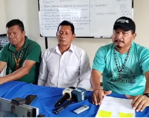 En una rueda de prensa realizada esta semana, los dirigentes de las 21 comunidades de Santa Cecilia de Villano, en la parroquia Curaray, expresaron su profundo malestar ante el abandono del Estado y exigieron atención inmediata a sus principales necesidades.