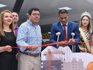 El pasado 9 de mayo se llevó a cabo la inauguración del nuevo Mercado Mariscal Sucre, en Chunchi, una obra emblemática que busca dinamizar la economía local y brindar un espacio digno para los comerciantes del sector.