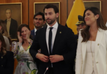 El flamante presidente de la Asamblea Nacional, Niels Olsen (ADN), dio su primera orden para el manejo de uno de los canales de comunicación del Parlamento: desbloquear a usuarios en las cuentas de redes sociales de esta Función del Estado.