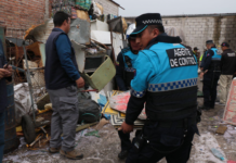 Autoridades municipales y policiales de Riobamba ejecutaron un operativo de control en recicladoras y chatarrerías de distintos sectores de la ciudad. La intervención se desarrolló de forma coordinada entre la Empresa Pública Riobamba EP, la Dirección de Control Municipal, la Dirección de Movilidad, Tránsito y Transporte, con el apoyo de la Policía Nacional.