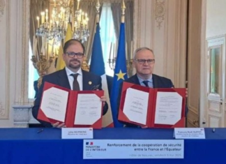 Ecuador y Francia suscribieron un acuerdo de cooperación mutua para apoyarse en temas de seguridad y lucha contra el narcotráfico. Este viernes, 9 de mayo de 2025, François-Noël Buffet, ministro del Interior de Francia, y el ministro del Interior de Ecuador, John Reimberg, firmaron la Carta de Declaración de Intención en París.