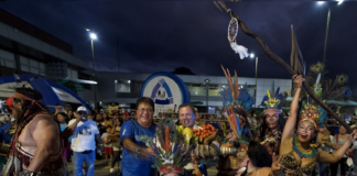 La Fiesta de las Nacionalidades Indígenas de Pastaza 2025 se celebra del 9 al 11 de mayo en la ciudad de Puyo, en memoria de la caminata de las nacionalidades realizada en 1992 y que dio como fruto la adjudicación de las escrituras de los territorios a las comunidades por el presidente Rodrigo Borja Cevallos.