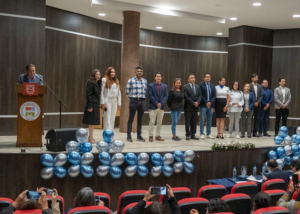 La Escuela Superior Politécnica de Chimborazo (ESPOCH) realizó el I Concurso de Divulgación Científica “Cuenta y asombra: así se hace ciencia”, organizado por la carrera de Contabilidad y Auditoría de la Facultad de Administración de Empresas (FADE), el 28 de abril.