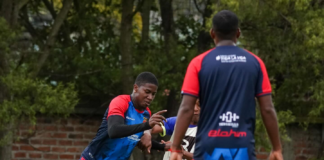 Luego de semanas de incertidumbre y división interna, finalmente llegó la noticia que muchos esperaban en Riobamba: Jaime Tamayo y Fernando Flor, las dos figuras en disputa por el mando del Centro Deportivo Olmedo, alcanzaron un acuerdo.