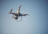 La Dirección General de Aviación Civil (DGAC) emitió nuevas disposiciones sobre el uso de drones en el país, restringiendo su operación en zonas donde se pueda vulnerar la privacidad de personas o propiedades privadas.
