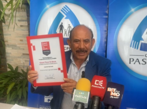 La Cooperativa de Ahorro y Crédito de la Pequeña Empresa de Pastaza (CACPE-P) ha sido reconocida, por segunda ocasión, como una de las mejores organizaciones para trabajar en el Ecuador.