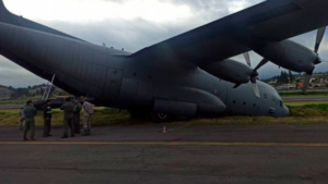 El 13 de mayo, un avión C-130 Hércules de la Fuerza Aérea Ecuatoriana (FAE) sufrió un accidente en la pista del aeropuerto de Cotopaxi, luego de que se presentaran fallas en el sistema de frenos durante los preparativos para un vuelo.