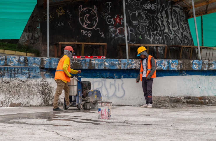 El Municipio de Riobamba ha dado inicio este 13 de mayo, al ambicioso proyecto de rehabilitación de las zonas internas del Parque Guayaquil, uno de los espacios públicos más representativos y queridos por la ciudadanía.