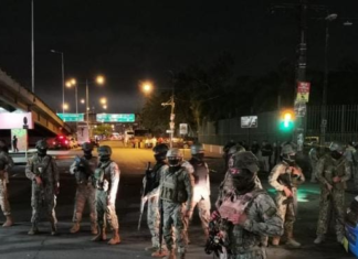 El caso Malvinas sigue siendo un tema de gran preocupación en Ecuador, tras la presunta desaparición forzada de cuatro menores detenidos por un grupo de militares en el sur de Guayaquil.