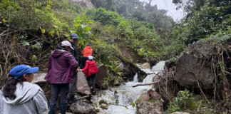 El cantón Penipe conserva los atractivos naturales y busca promover el turismo en la zona por lo cual, se llevó a cabo un recorrido técnico hacia la cascada de Pucakiro, ubicada en la comunidad de Calshi, en la parroquia Matus.