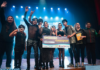 La ciudad de Riobamba vivió una jornada llena de música, talento juvenil y celebración cultural con la final del concurso “Rio-Estudiantinas 2025” y la presentación estelar de la banda ecuatoriana Lolabúm.