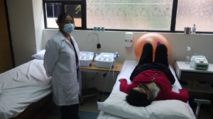 Con una inversión superior a los 90 mil dólares, el Hospital General Riobamba modernizó su Unidad de Rehabilitación y Terapia Física mediante la adquisición de equipamiento especializado.