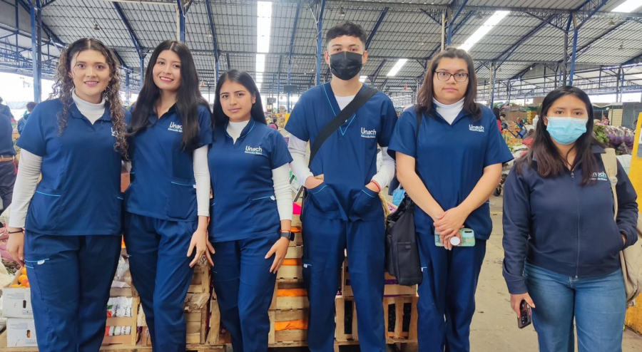 Una alianza estratégica entre el Mercado Mayorista de Riobamba y la Universidad Nacional de Chimborazo (UNACH) busca transformar los sábados en jornadas de aprendizaje y refuerzo escolar para decenas de niños.