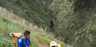 Personal del Cuerpo de Bomberos de Guano localizó la mañana del 26 de mayo, el cuerpo sin vida de un hombre que había sido reportado como desaparecido. El hallazgo se produjo en el sector San Antonio de Tumbo, parroquia San Isidro, en el fondo de una quebrada de aproximadamente 250 metros de profundidad.