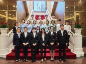 Pekín fue el escenario en el que la ministra de Economía, Sariha Moya, desplegó una intensa agenda diplomática y financiera. Su visita no solo se centró en la IV Reunión Ministerial del Foro China-CELAC, sino que incluyó encuentros con algunos de los bancos más influyentes del gigante asiático.
