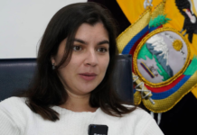 La actual secretaria de Comunicación de la Presidencia, Irene Vélez, ha sido designada como representante del presidente Daniel Noboa ante el directorio de Medios Públicos EP, según lo establece el Decreto Ejecutivo N.º 624, firmado el pasado 7 de mayo durante la gira internacional del mandatario en Francia.