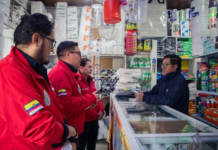 Los Bomberos de Riobamba continúan avanzando en la socialización del proyecto para la construcción de la nueva compañía “26 de junio X1” en el barrio Santa Rosa.