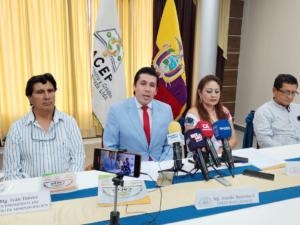 La jueza ponente emitió sentencia, negando la demanda de Juan Tello exgerente de la cooperativa de ahorro y crédito de Educadores de Pastaza (CACEP), con el fundamento de que un gerente general no puede estar bajo relación de dependencia, como es el caso del demandante.