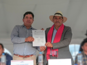 Con la colocación de la primera piedra, la Prefectura de Chimborazo marcó oficialmente el inicio de la construcción del sistema de riego Chambo-Guano-Los Chingazos, zonas 2 y 3. El acto se realizó el martes 20 de mayo en la comunidad San Antonio La Calera, perteneciente a la parroquia San Luis, cantón Riobamba.
