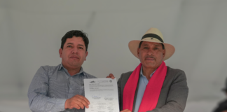 Con la colocación de la primera piedra, la Prefectura de Chimborazo marcó oficialmente el inicio de la construcción del sistema de riego Chambo-Guano-Los Chingazos, zonas 2 y 3. El acto se realizó el martes 20 de mayo en la comunidad San Antonio La Calera, perteneciente a la parroquia San Luis, cantón Riobamba.
