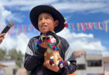 La parroquia Izamba, en el cantón Ambato, se prepara para celebrar con alegría y creatividad sus 165 años de parroquialización. Como parte del programa festivo, este viernes 30 de mayo de 2025, se llevará a cabo una jornada llena de color y diversión en el parque central, donde se desarrollará una expoferia productiva desde las 09h00 y dos concursos muy particulares: el Dog Fashion y el Cuy Fashion.