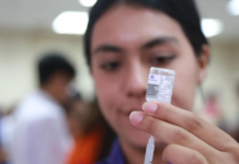 El Comité de Operaciones de Emergencia (COE) Nacional se reunió, este 2 de mayo del 2025, para analizar y tomar acciones en torno a las alertas por el aumento de casos de tosferina y fiebre amarilla en Ecuador.