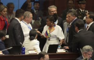 La bancada del correísmo, Revolución Ciudadana (RC), se opone al proyecto de Ley Orgánico para Desarticular la Economía Criminal, enviado a la Asamblea con el carácter de urgente por el presidente Daniel Noboa. La Asamblea tiene 30 días para pronunciarse sobre el proyecto enviado por el Ejecutivo.