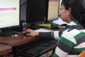 Este lunes 26 de mayo de 2025, inició el Registro Nacional Único para quienes estén interesados en estudiar una carrera de tercer nivel en universidades o institutos tecnológicos de Ecuador. La Secretaría Nacional de Educación Superior, Ciencia, Tecnología e Innovación (Senescyt) informó que los aspirantes pueden registrarse hasta el jueves, 29 de mayo de 2025.