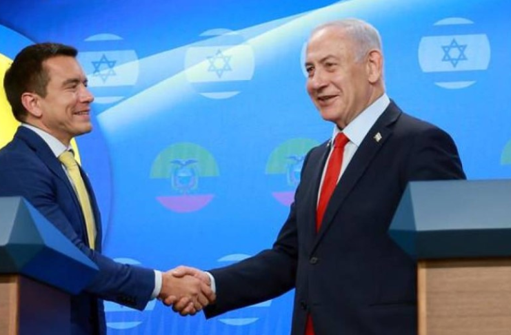 El primer ministro israelí, Benjamín Netanyahu, se reunió este lunes 5 de mayo en Jerusalén con el presidente Daniel Noboa, al que felicitó por su reciente victoria electoral, subrayando la "gran amistad" que une a sus dos países, que espera fortalecer "aún más" gracias a las decisiones adoptadas durante su encuentro de hoy.