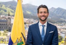 Desde este 1 de junio, los asambleístas que no asistan o lleguen tarde a las sesiones del pleno enfrentarán sanciones económicas, según una nueva disposición emitida por el presidente de la Asamblea Nacional, Niels Olsen. De acuerdo con la normativa interna, los legisladores que no registren su asistencia a tiempo serán catalogados como atrasados y recibirán una multa de $55,52 que será descontada de su remuneración mensual.