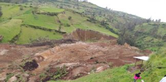 A las 12:20 de este miércoles, el Servicio Integrado de Seguridad ECU 911 recibió una alerta ciudadana que reportaba el desbordamiento de un río en el sector de Puculpala, en el cantón Riobamba.