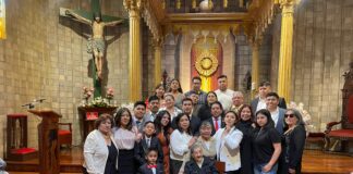 En la ciudad de Riobamba este 10 de mayo de 2025, con un profundo sentimiento de gratitud y alegría, la familia Aldaz Flores celebró el centenario de vida de María Celina Flores Arrieta.