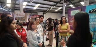 Con el firme compromiso de fortalecer el ecosistema productivo de la provincia, la Viceprefectura de Tungurahua, en alianza con la Cooperativa Visandes, desarrolló el foro “Conexión Emprendedora: Historias, Desafíos y Oportunidades del Territorio”, un encuentro para vincular a emprendedores experimentados y nuevos.