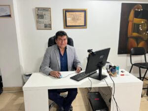 Raúl Pérez, Gerente General de “Automotores Latina Consorcio”, en una breve entrevista concedida para Diario Regional Independiente los Andes, señaló que la empresa que lidera, nació en la ciudad de Riobamba el 23 de octubre del 2020 en unas instalaciones cómodas y modernas ubicadas en las calles; Av. la Prensa y Antonio Banderas frente al Terminal Terrestre.