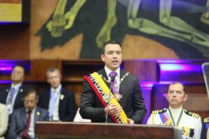 En su primer discurso como Presidente de la República para el período 2025-2029, Daniel Noboa Azín destacó la importancia de la cooperación entre el Ejecutivo y el Legislativo como pilar fundamental para alcanzar la estabilidad y el desarrollo del Ecuador.