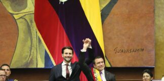En un acto solemne que marcó el inicio de un nuevo periodo político para el Ecuador, el presidente de la Asamblea Nacional, Niels Olsen Peet, pronunció un emotivo discurso durante la ceremonia de posesión del mandatario Daniel Noboa Azín. Con palabras que invitaron a la esperanza y la reconciliación, Olsen destacó la importancia de trabajar de manera articulada entre las distintas funciones del Estado.