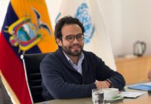 Con 82 votos a favor, el Pleno de la Asamblea Nacional designó a Edgar José Lama Von Buchwald como representante principal de la Función Ejecutiva ante el Consejo Directivo del Instituto Ecuatoriano de Seguridad Social (IESS), y a María Gracia Espinoza Molina como su suplente.